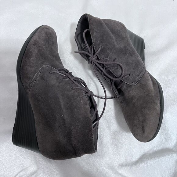 Clarks Bendables Suede Wedge Booties Size 8.5 M Gray Bohemian Lace Front Witchy - Picture 6 of 7